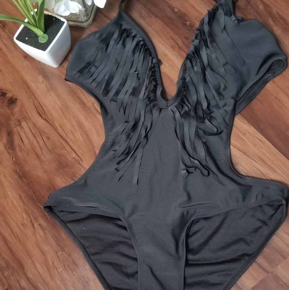 Sexy summery cute fringe black one piece